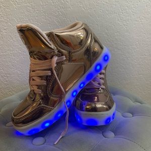 Kids Energy Lights Eliptic Sneaker size 4